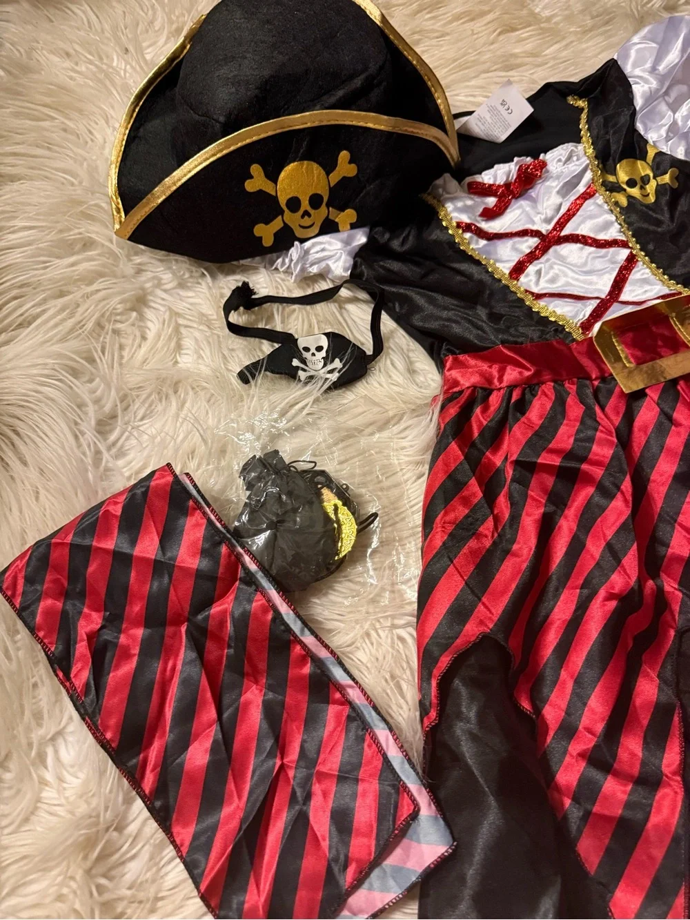 Girls pirate costume (E5)